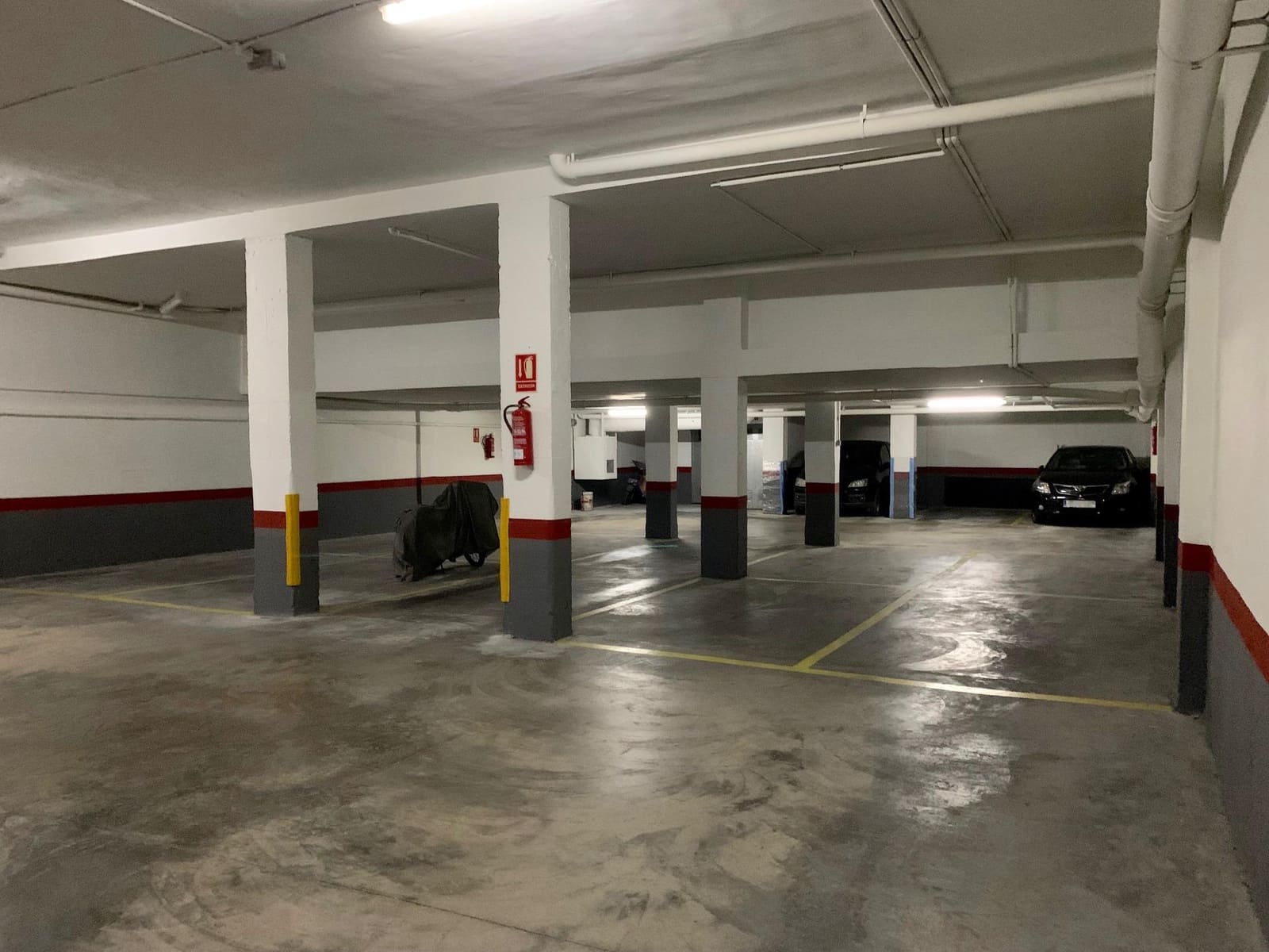 Garage til salg i Benidorm - € 32.000 (Ref: 8702633)