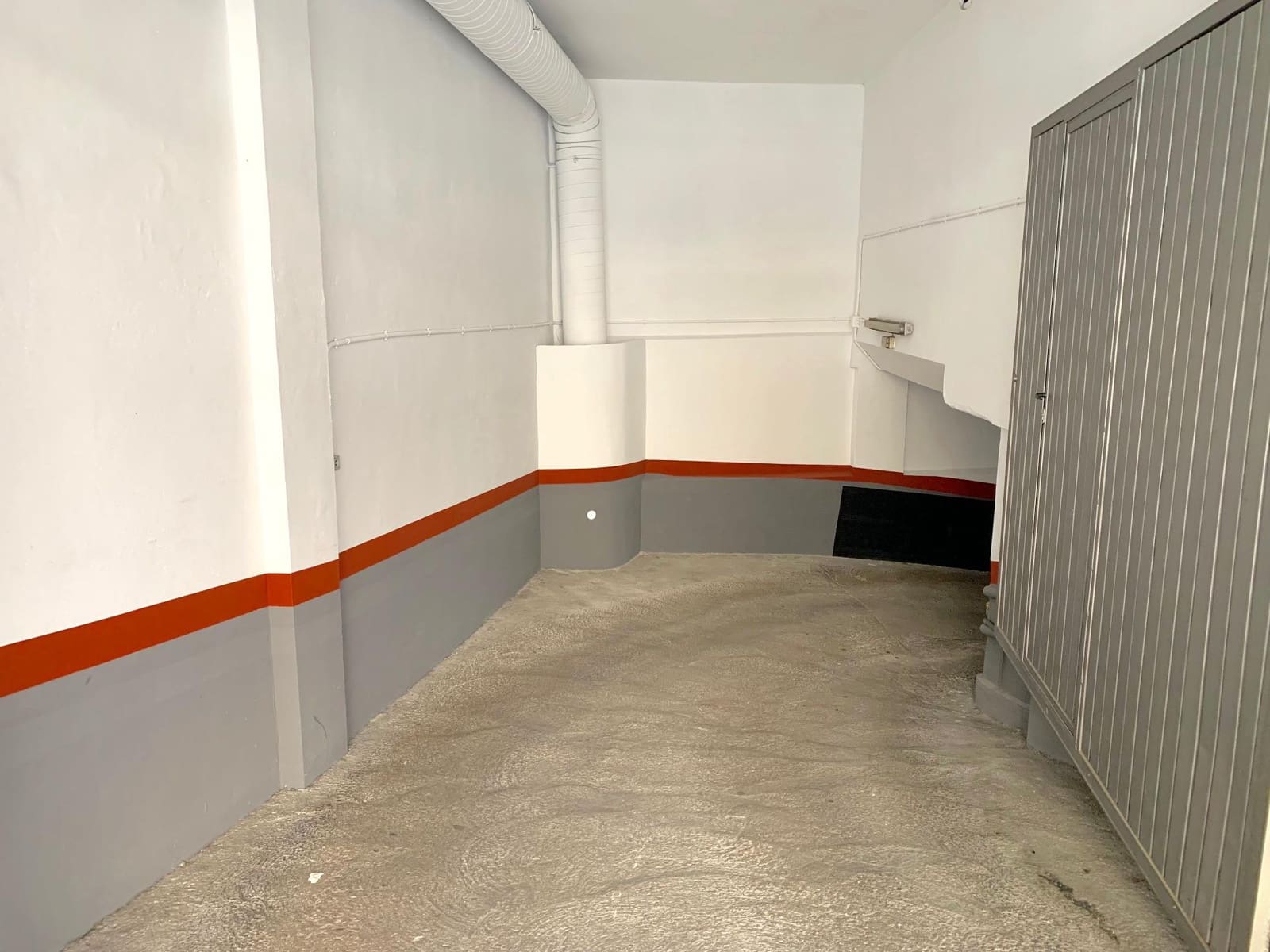 Garage til salg i Benidorm - € 32.000 (Ref: 8702633)