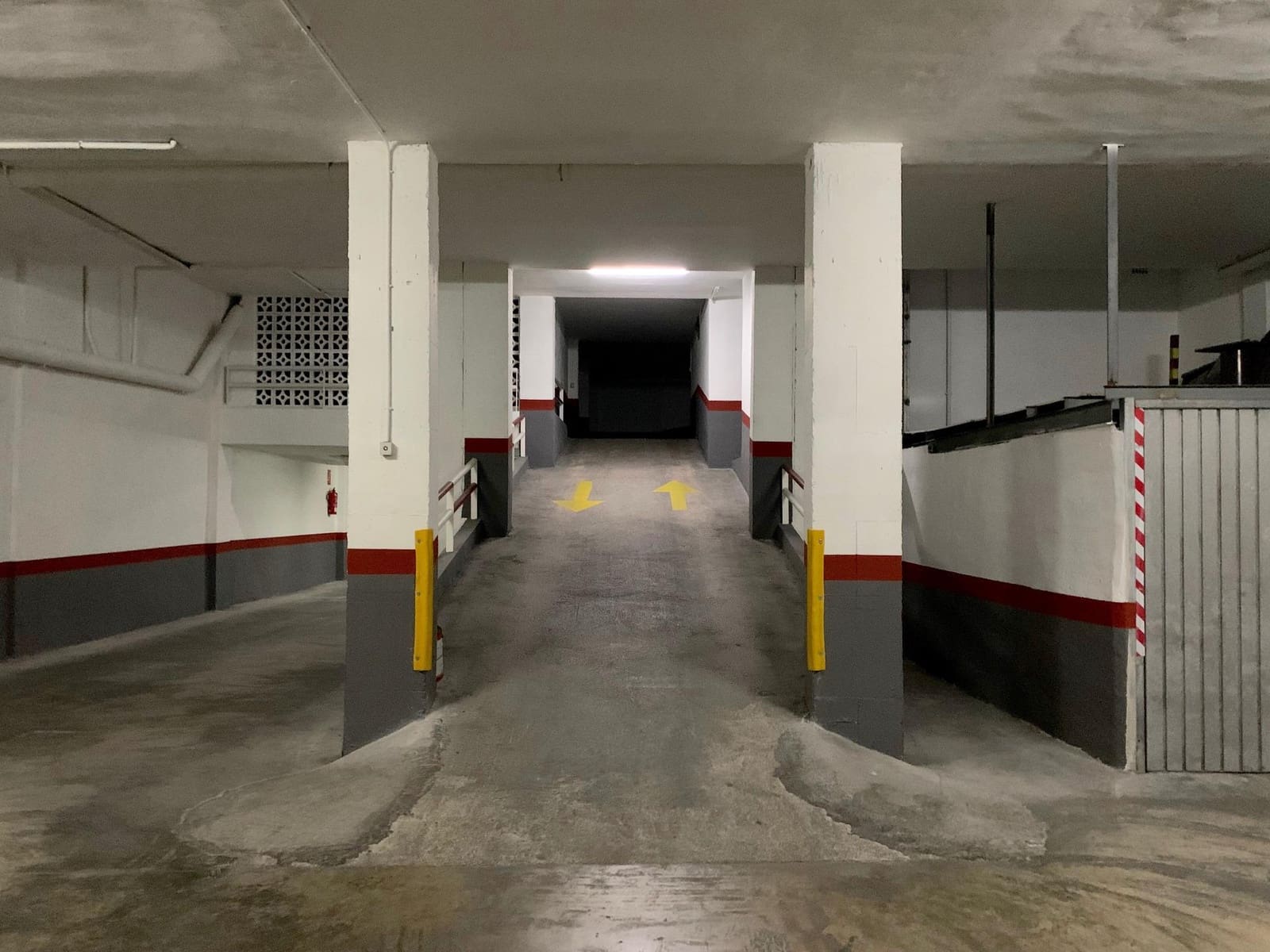 Garage til salg i Benidorm - € 32.000 (Ref: 8702633)