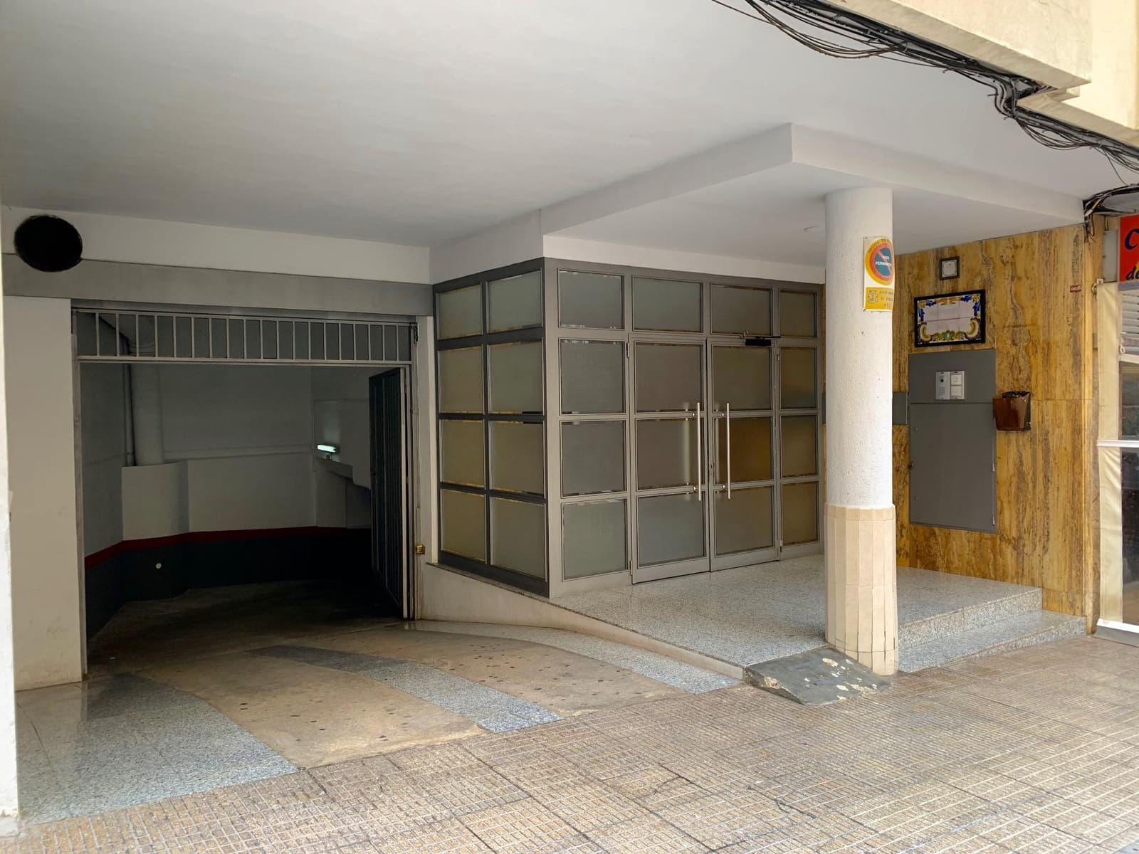 Garage til salg i Benidorm - € 32.000 (Ref: 8702633)