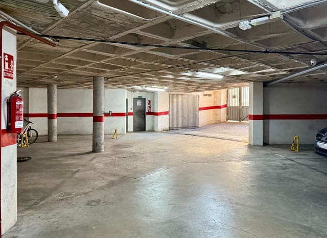 Garage in vendita in Levante, Benidorm - 27.500 € (Rif: 8994682)