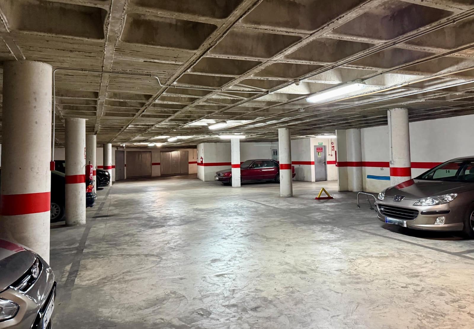 Garasje til salgs i Benidorm - € 27 500 (Ref: 8994682)