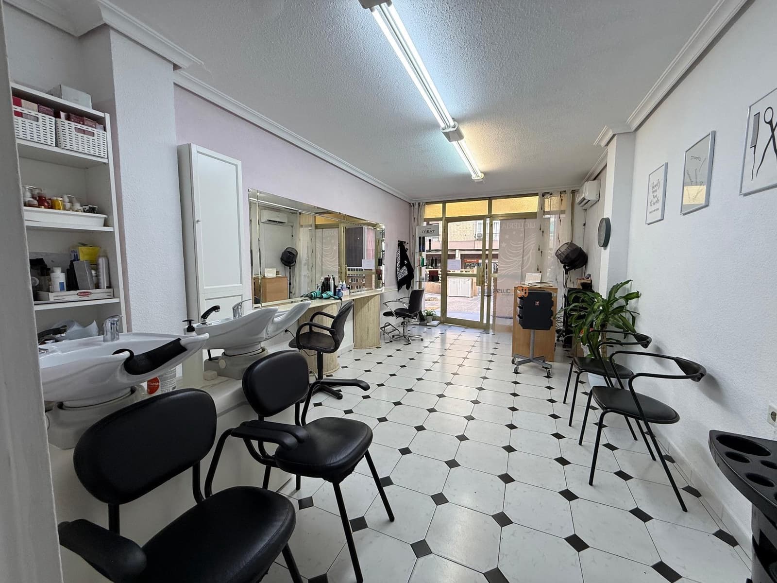 Bedrijf te koop in Benidorm - € 110.000 (Ref: 9208412)