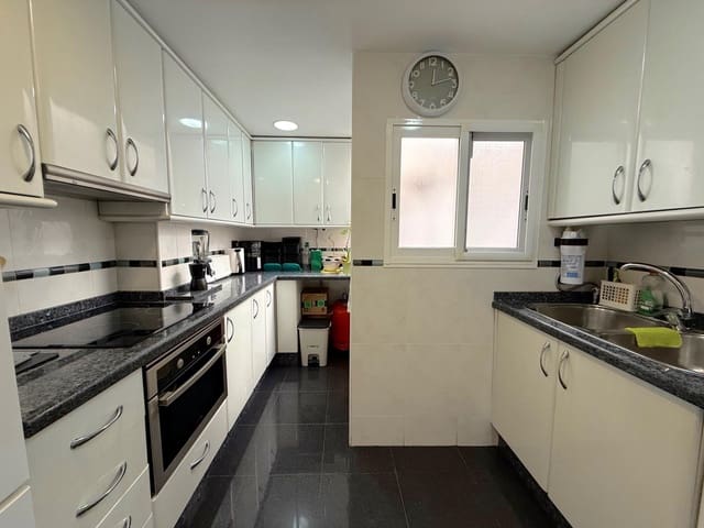 2 chambre Penthouse à vendre à Levante, Benidorm - 225 000 € (Ref: 9431584)