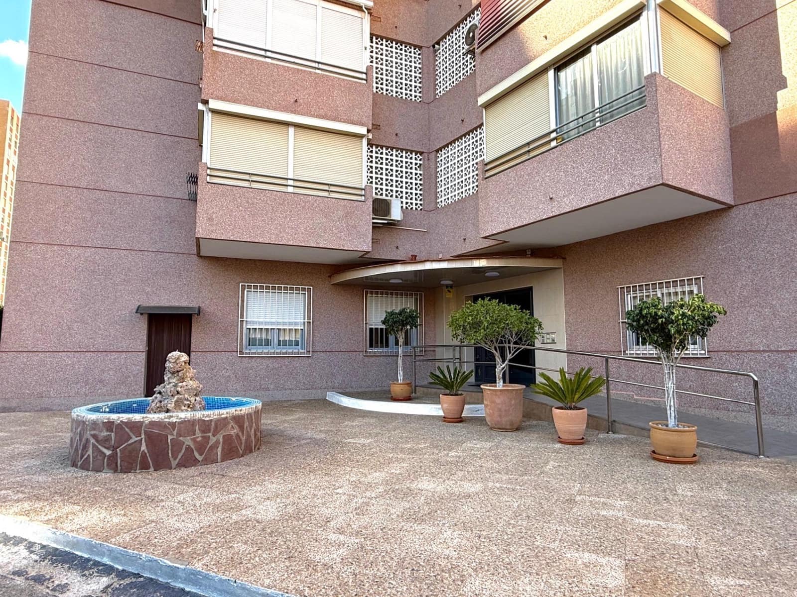 2 chambre Appartement à vendre à Benidorm avec piscine - 290 000 € (Ref: 9431585)