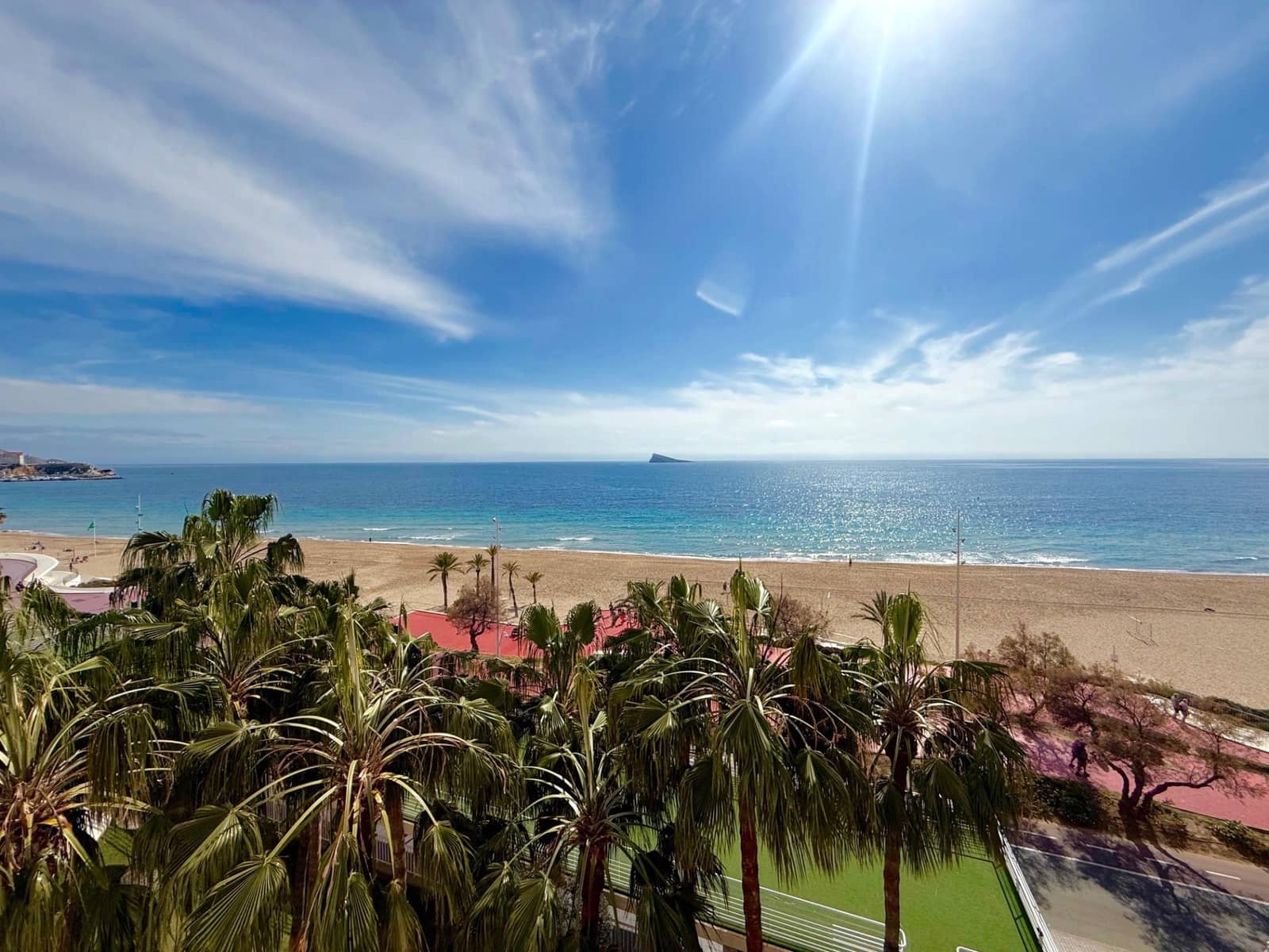 3 soverom Leilighet til salgs i Benidorm med svømmebasseng - € 585 000 (Ref: 9639544)