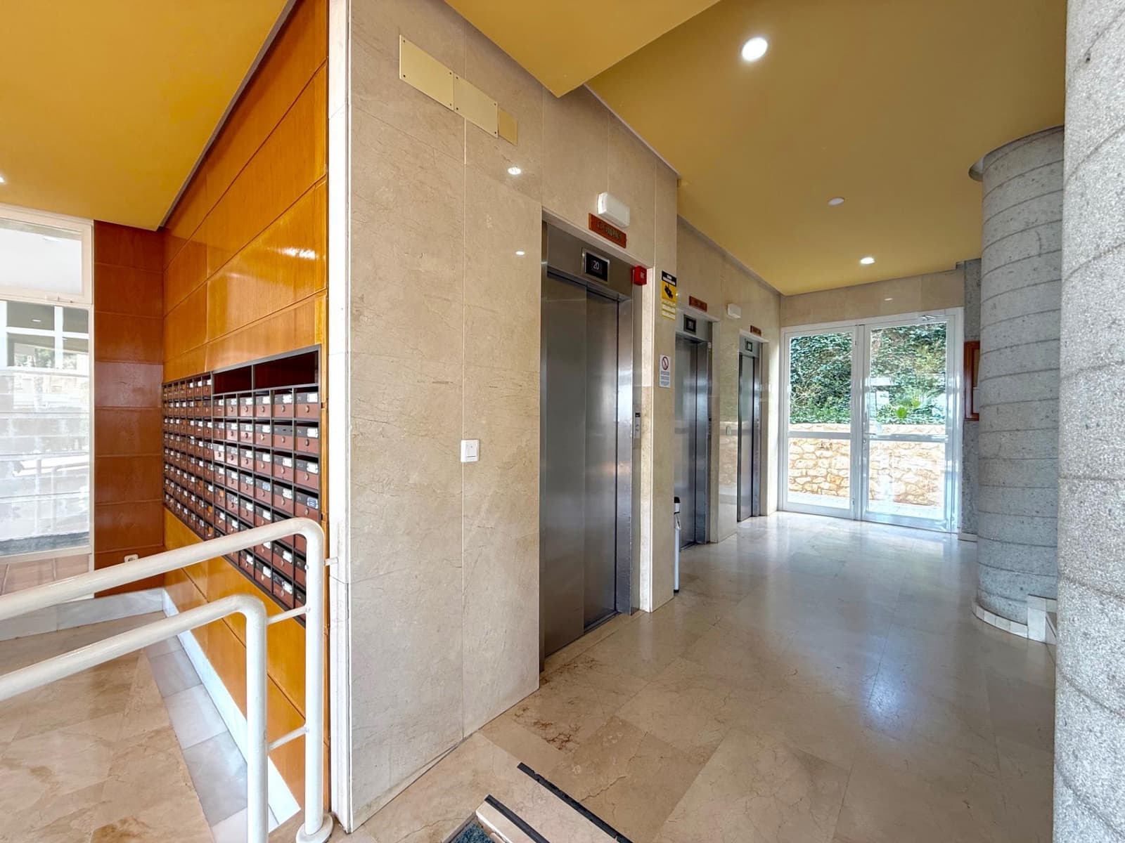 3 soverom Leilighet til salgs i Benidorm med svømmebasseng - € 585 000 (Ref: 9639544)