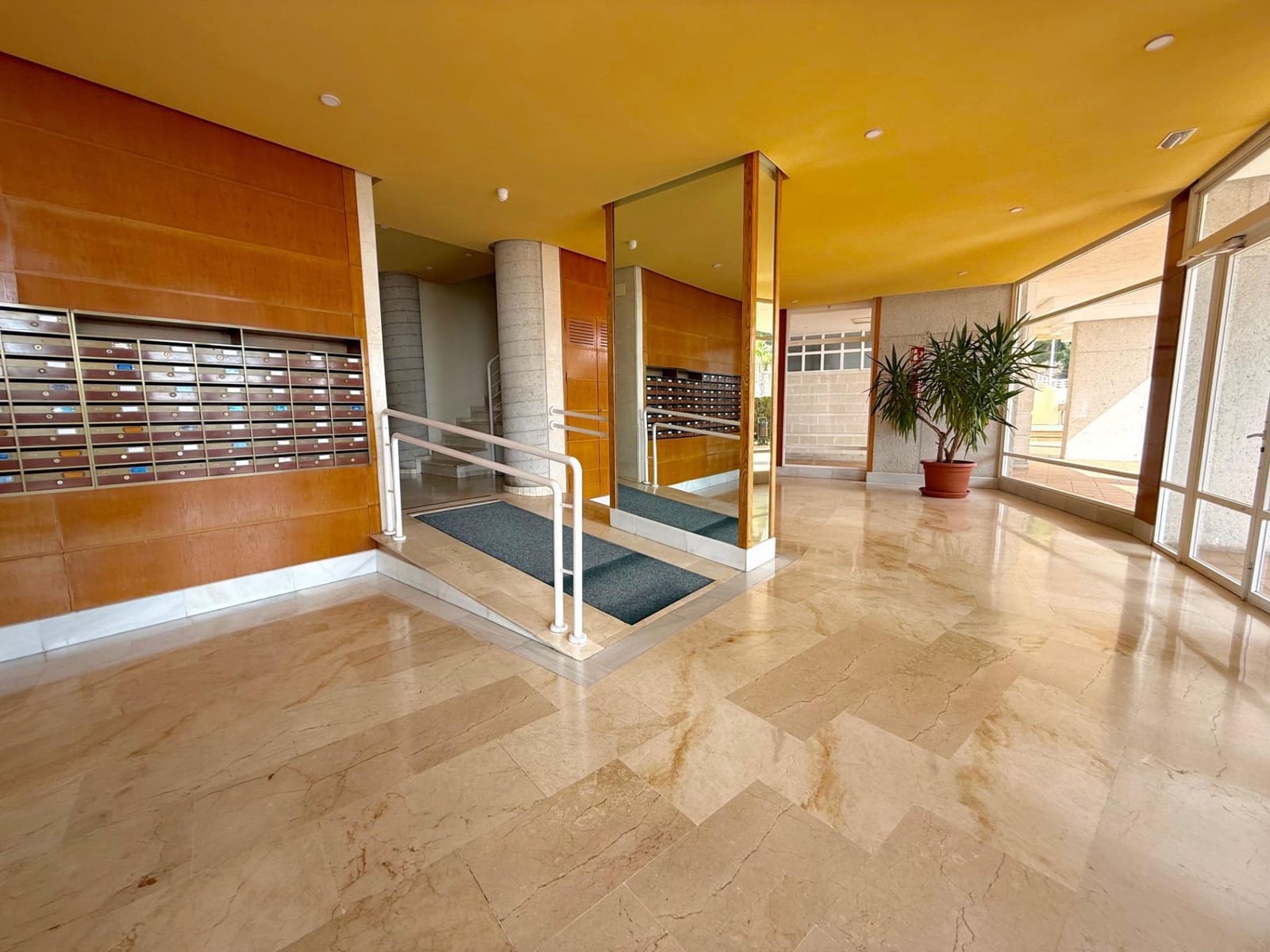 3 soverom Leilighet til salgs i Benidorm med svømmebasseng - € 585 000 (Ref: 9639544)