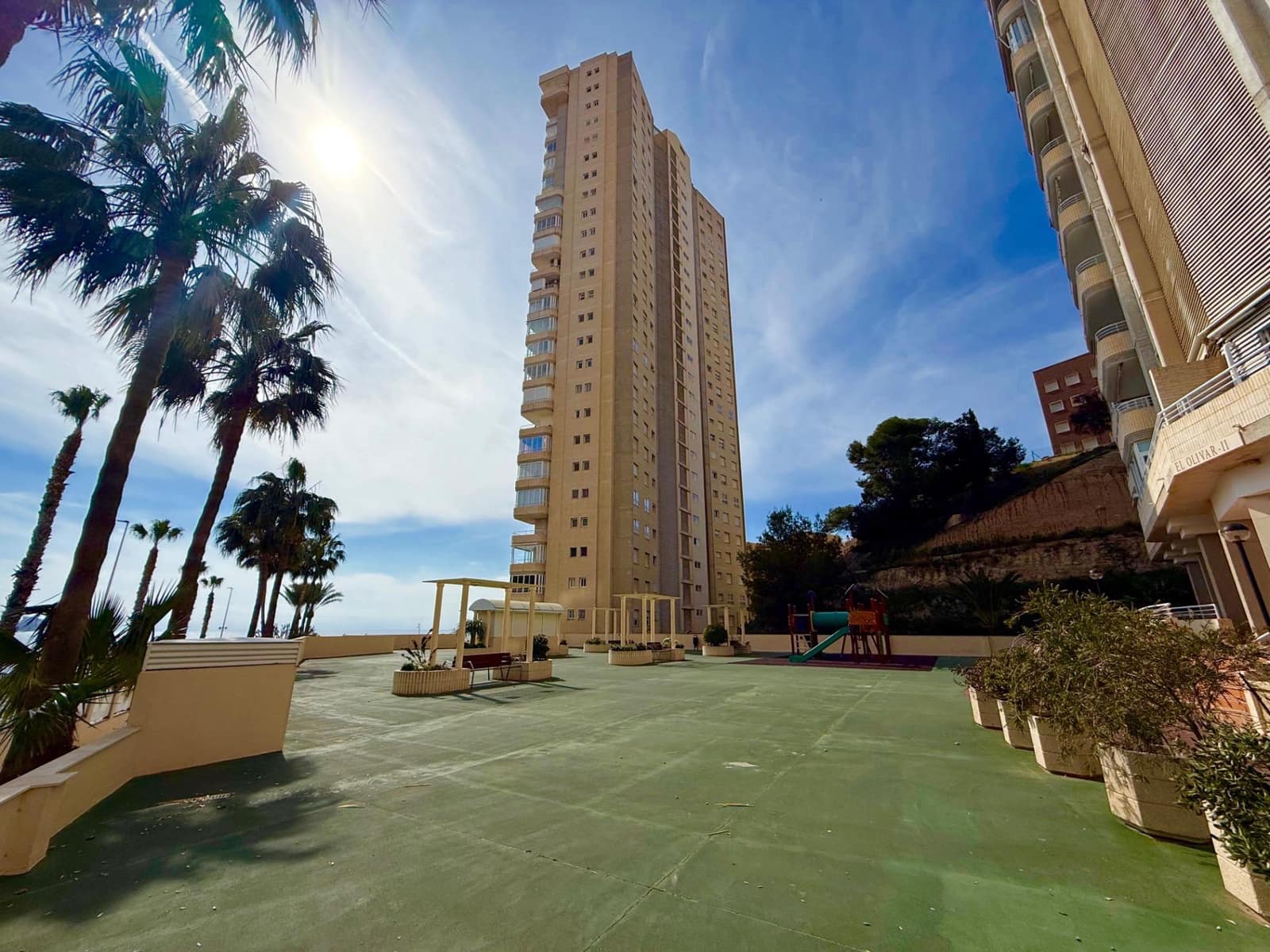 3 soverom Leilighet til salgs i Benidorm med svømmebasseng - € 585 000 (Ref: 9639544)