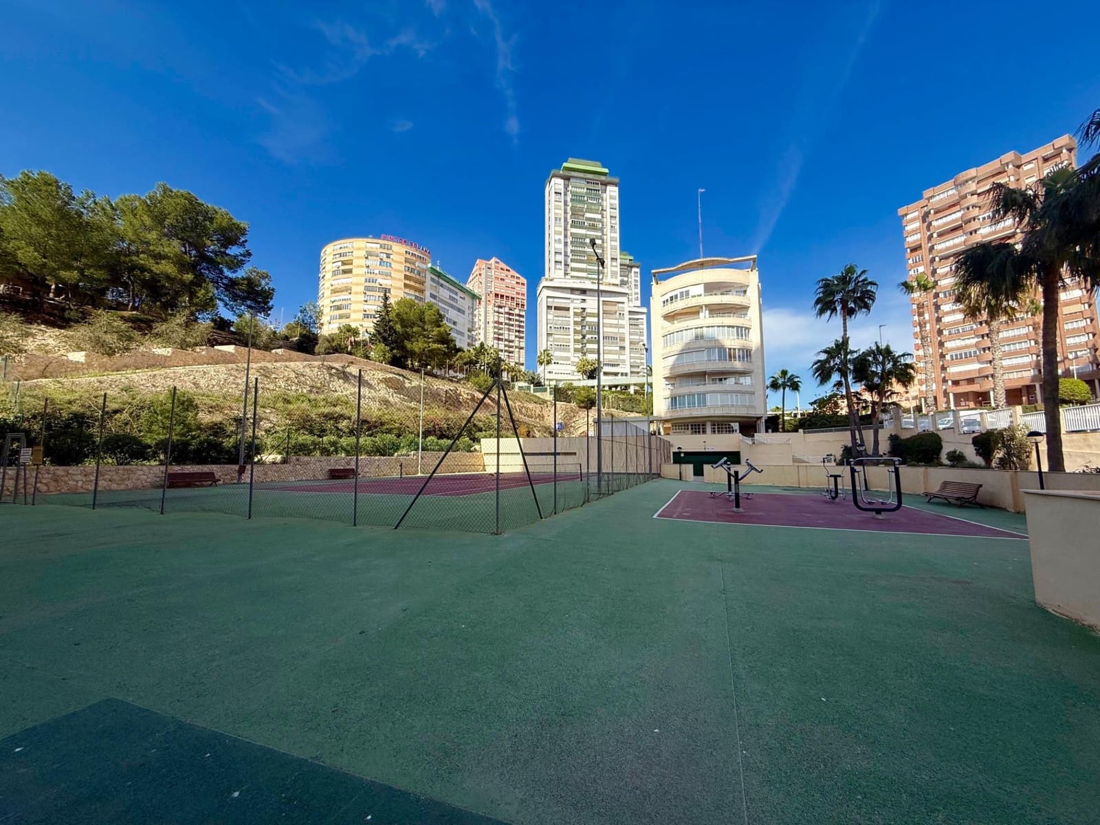 3 soverom Leilighet til salgs i Benidorm med svømmebasseng - € 585 000 (Ref: 9639544)