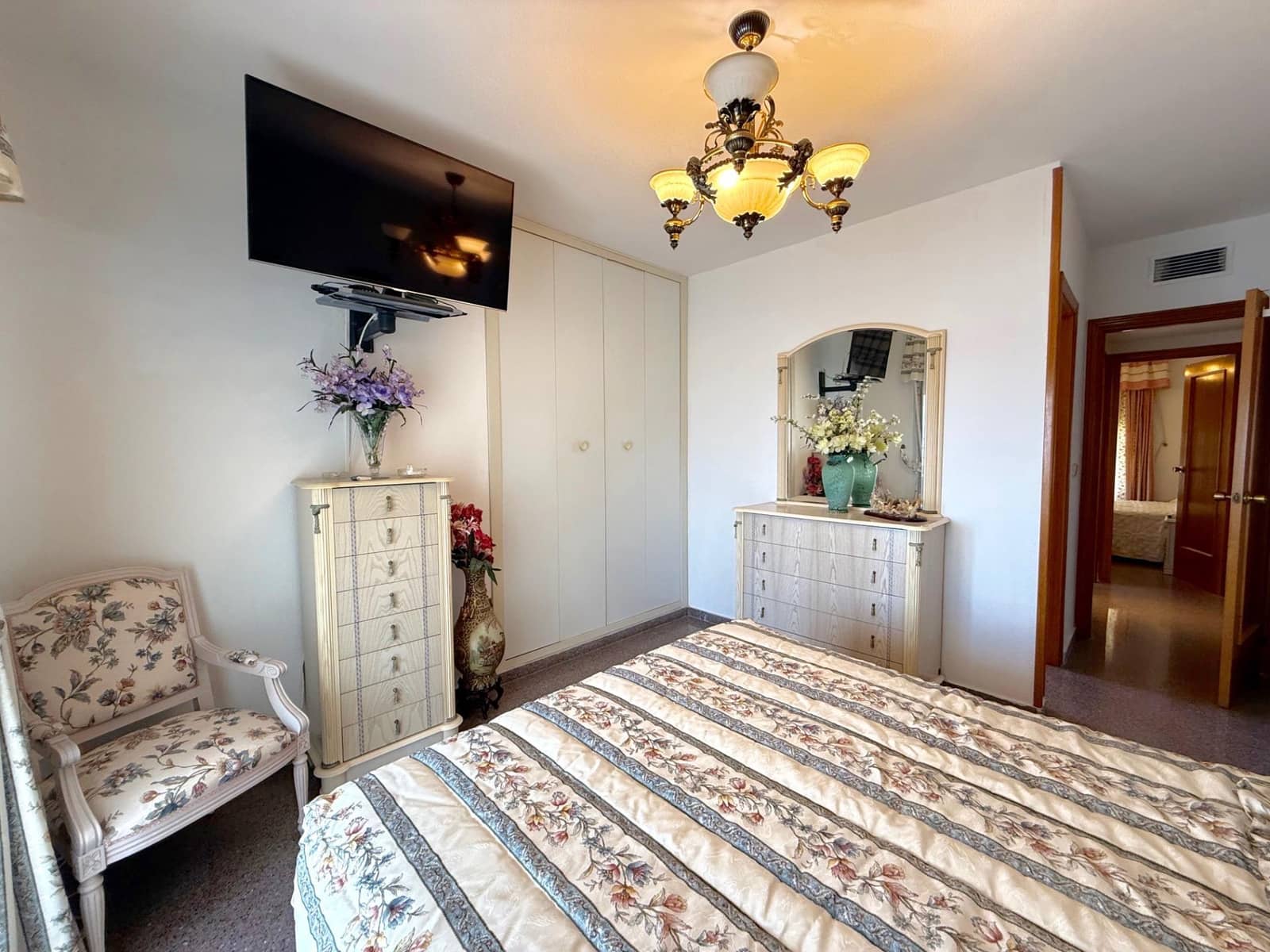 3 soverom Leilighet til salgs i Benidorm med svømmebasseng - € 585 000 (Ref: 9639544)