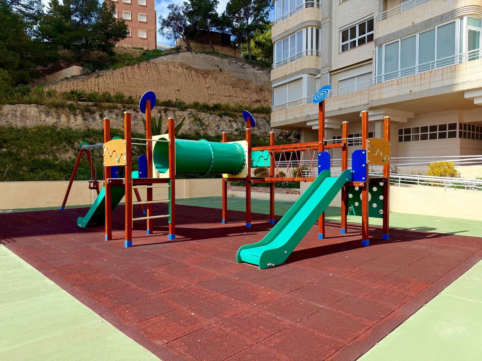 3 soverom Leilighet til salgs i Benidorm med svømmebasseng - € 585 000 (Ref: 9639544)