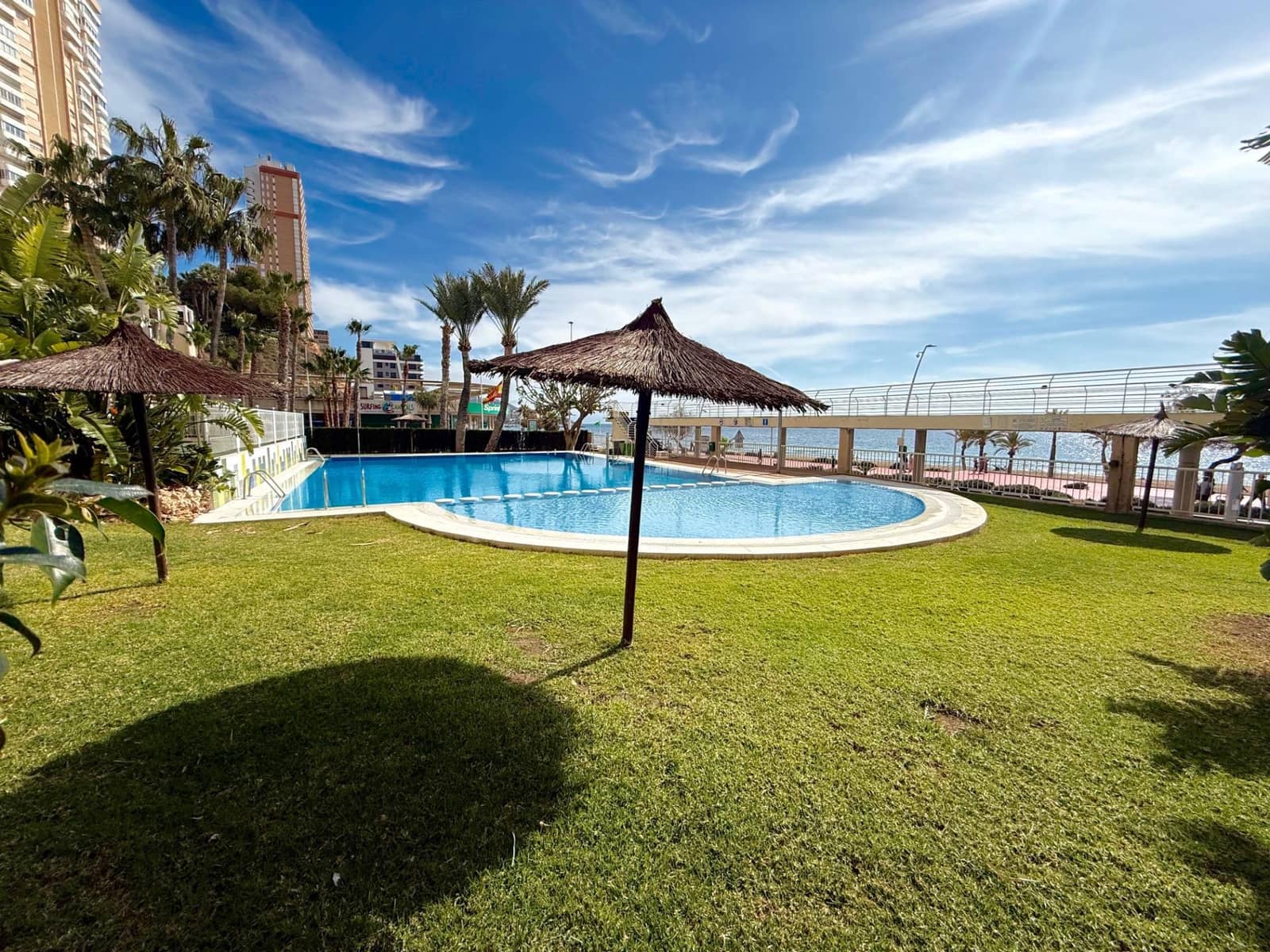 3 soverom Leilighet til salgs i Benidorm med svømmebasseng - € 585 000 (Ref: 9639544)