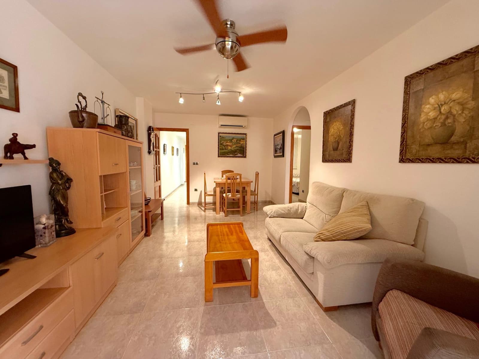2 bedroom Apartment for sale in Benidorm with garage - € 266,400 (Ref: 9648280)