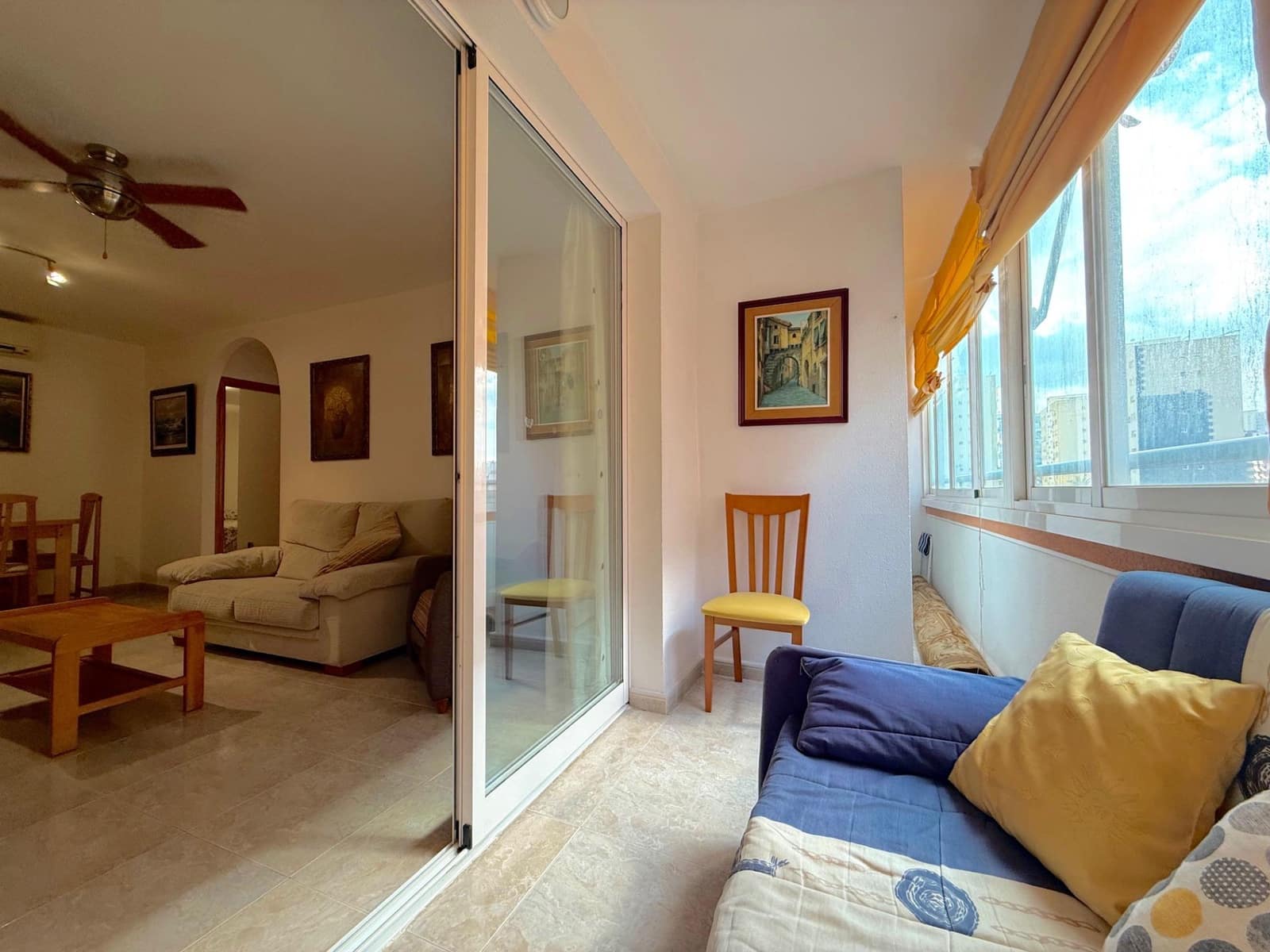 2 bedroom Apartment for sale in Benidorm with garage - € 266,400 (Ref: 9648280)
