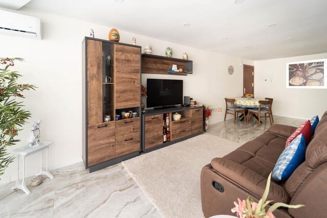 Piso de 3 habitaciones en Poniente, Benidorm en venta - 250.000 € (Ref: 9784991)