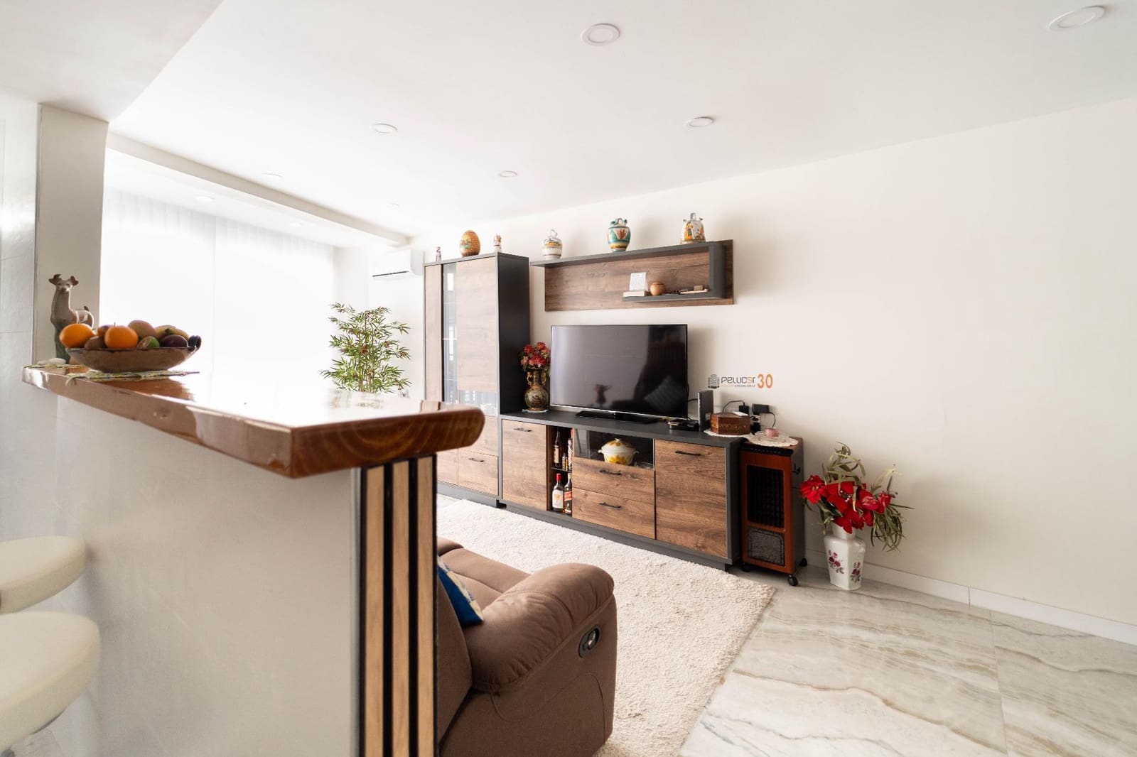 Piso de 3 habitaciones en Benidorm en venta - 250.000 € (Ref: 9784991)