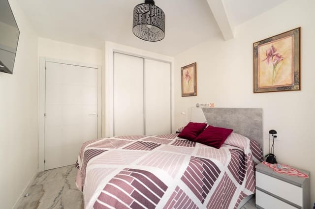 Piso de 3 habitaciones en Poniente, Benidorm en venta - 250.000 € (Ref: 9784991)