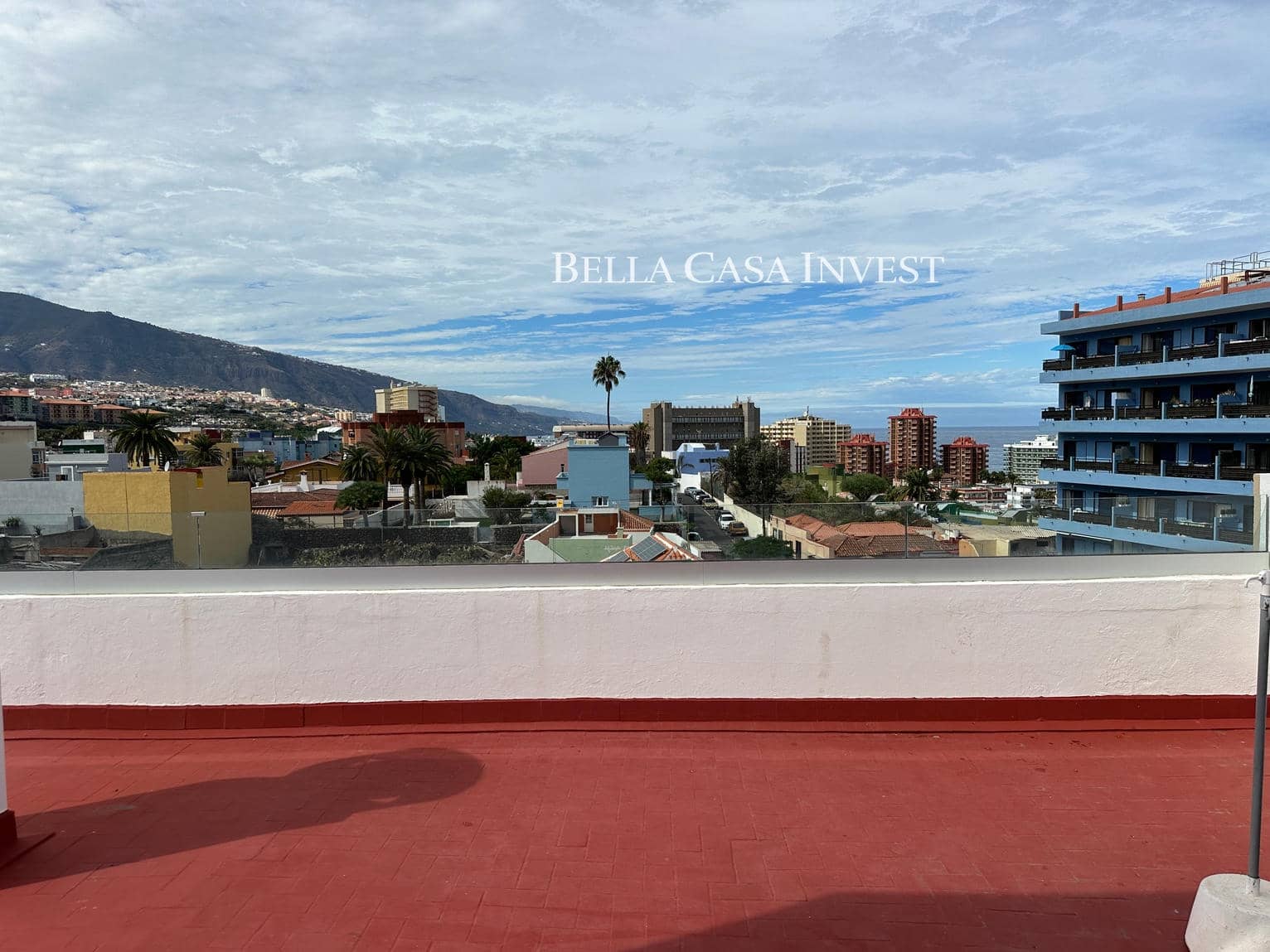 20 soveværelse Erhverv til salg i Puerto de la Cruz - € 1.500.000 (Ref: 8585772)