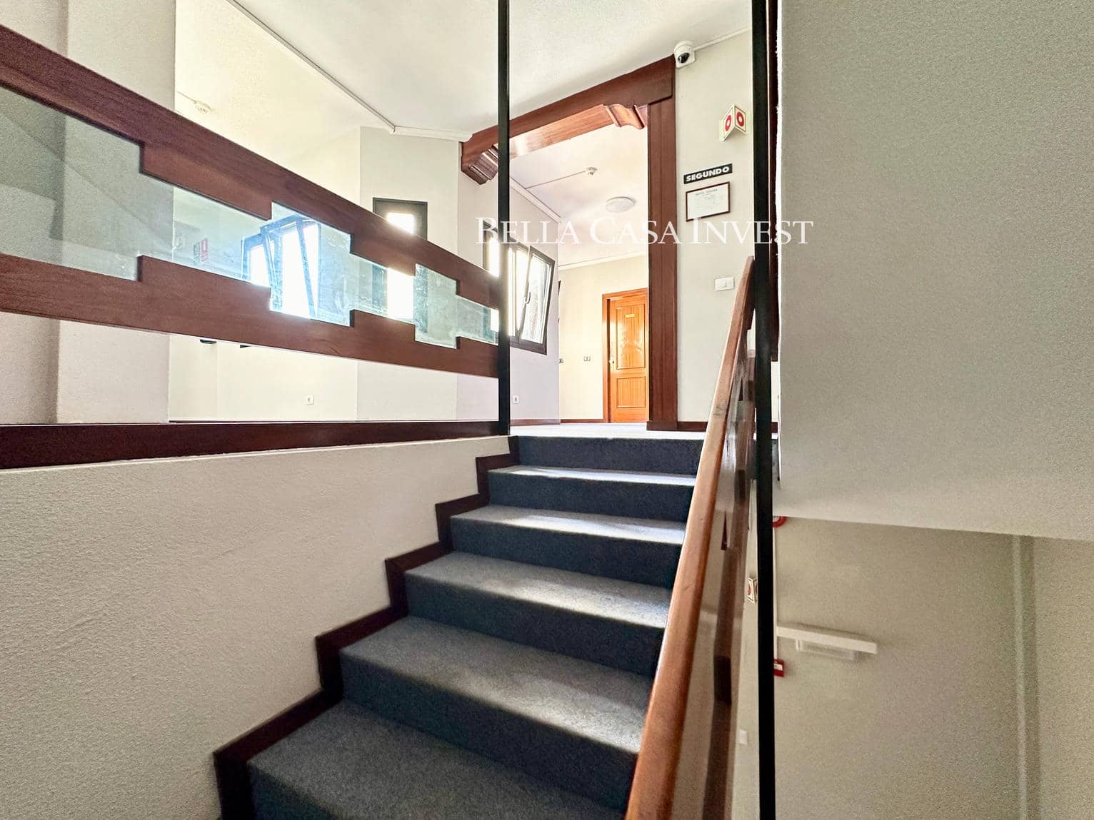 20 soveværelse Erhverv til salg i Puerto de la Cruz - € 1.500.000 (Ref: 8585772)