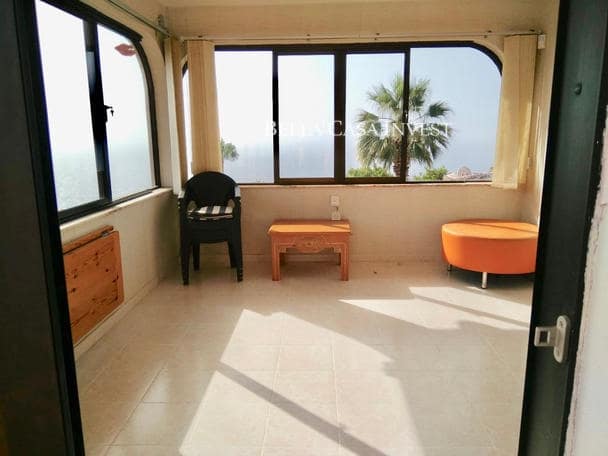 4 slaapkamer Villa te koop in El Sauzal met garage - € 650.000 (Ref: 8640207)