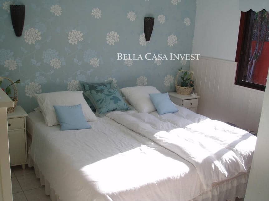 4 slaapkamer Villa te koop in El Sauzal met garage - € 650.000 (Ref: 8640207)