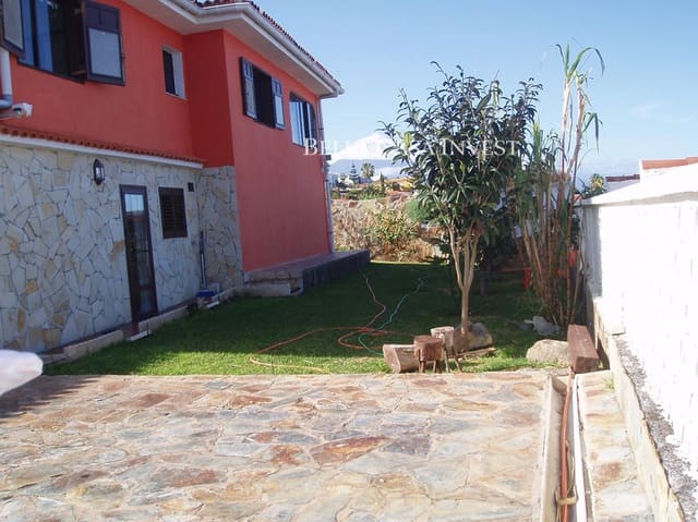 4 slaapkamer Villa te koop in El Sauzal met garage - € 650.000 (Ref: 8640207)