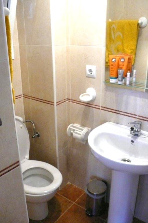 2 soveværelse Semi-Rækkehus til salg i Aguas Nuevas med swimmingpool garage - € 209.000 (Ref: 9166972)