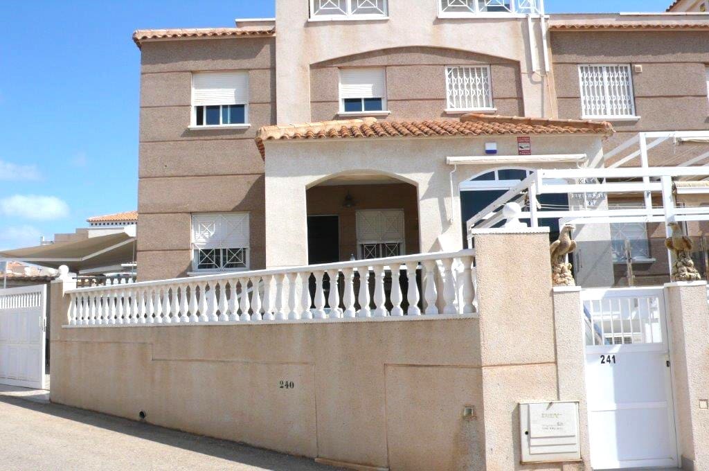 2 soveværelse Semi-Rækkehus til salg i Aguas Nuevas med swimmingpool garage - € 209.000 (Ref: 9166972)