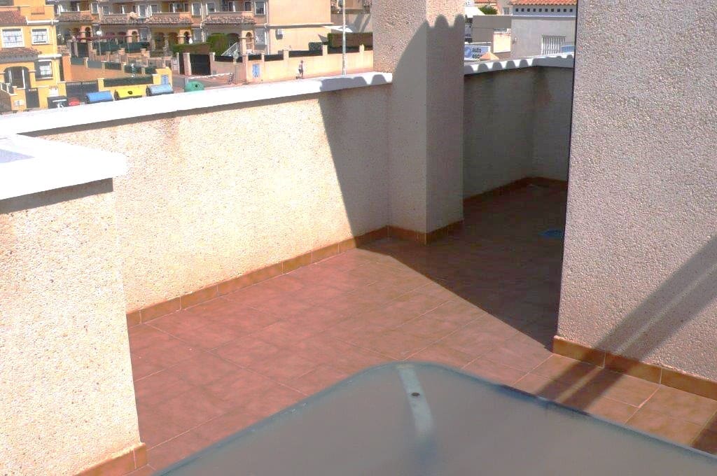 2 soveværelse Semi-Rækkehus til salg i Aguas Nuevas med swimmingpool garage - € 209.000 (Ref: 9166972)