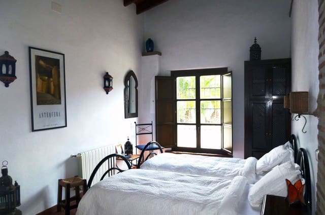 Quinta/Casa Rural para venda em Antequera com piscina garagem - 800 000 € (Ref: 10157181)