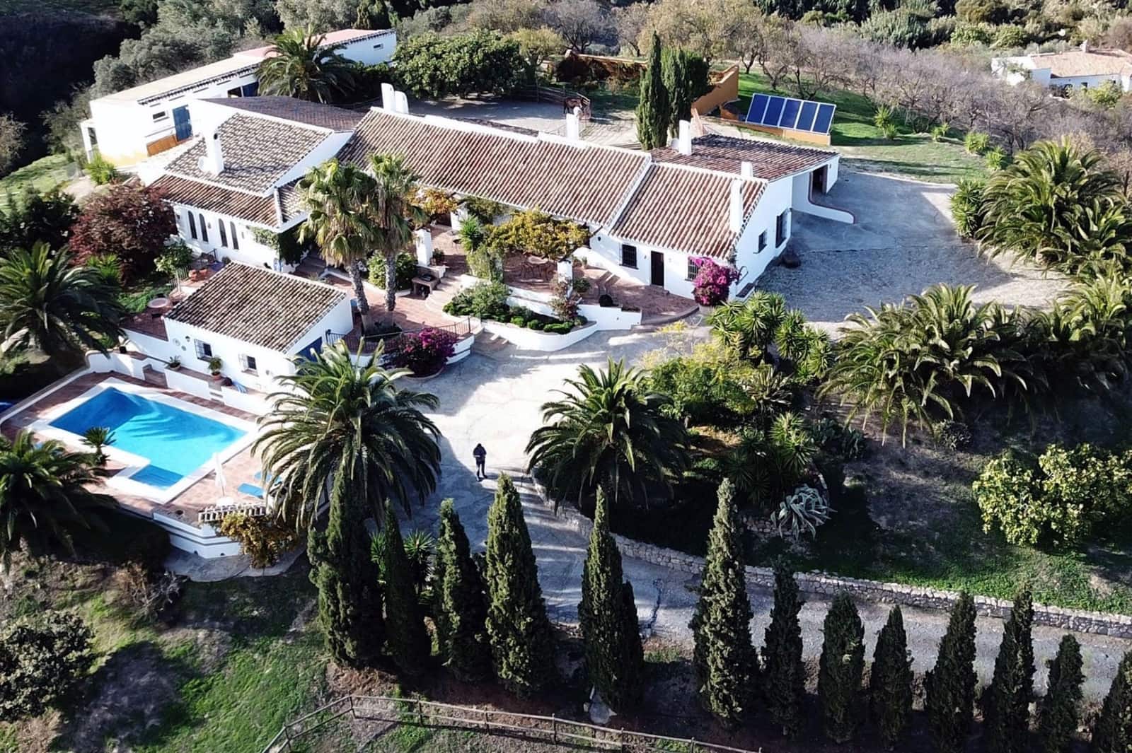 Finca/Country House for sale in Antequera with pool garage - € 800,000 (Ref: 10157181)
