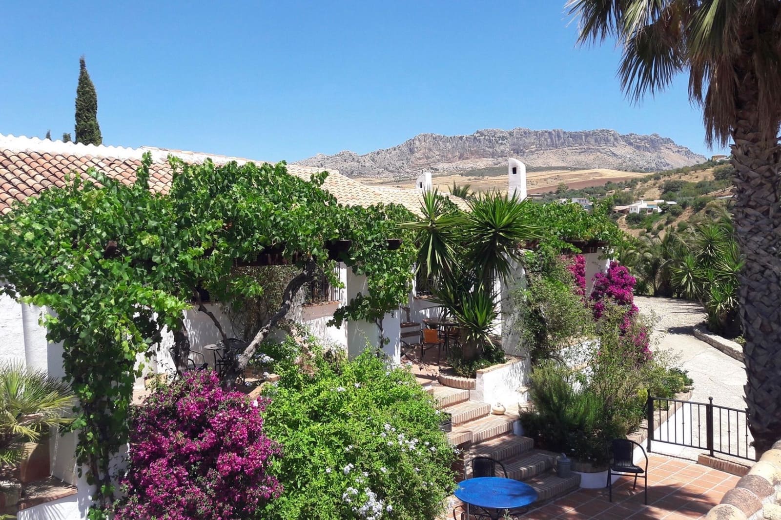 Finca/Country House for sale in Antequera with pool garage - € 800,000 (Ref: 10157181)