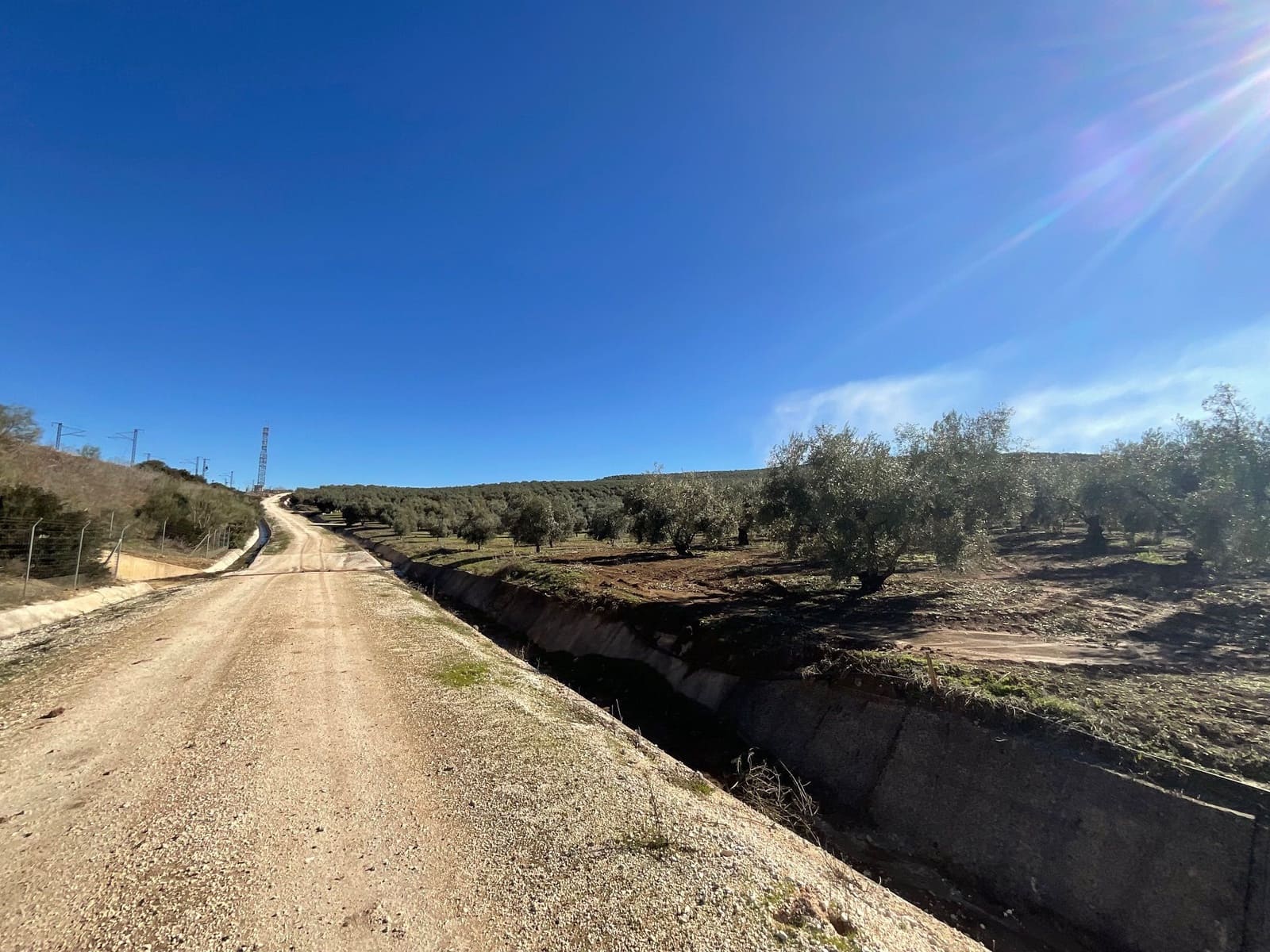 2 chambre Finca/Maison de Campagne à vendre à Antequera avec piscine garage - 350 000 € (Ref: 10179784)