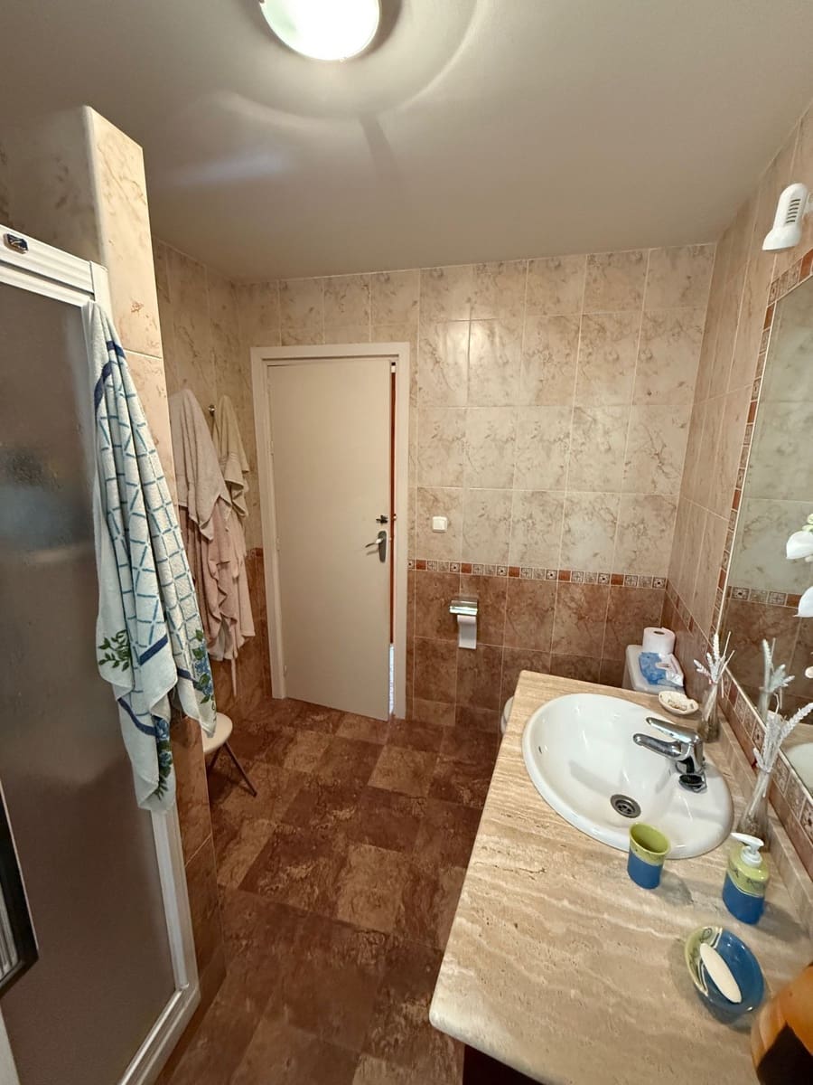 9 soveværelse Villa til salg i Antequera - € 299.000 (Ref: 9036334)