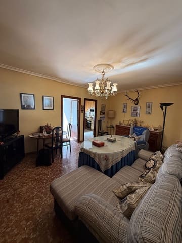 9 soveværelse Villa til salg i Antequera - € 299.000 (Ref: 9036334)