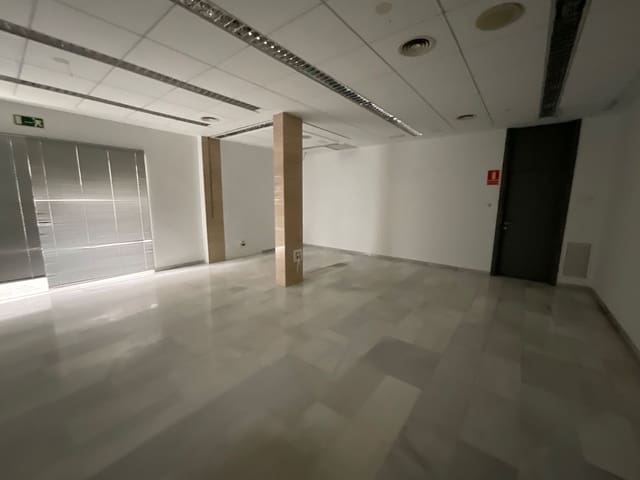 Kommersiell till salu i Archidona - 109 000 € (Ref: 9036343)