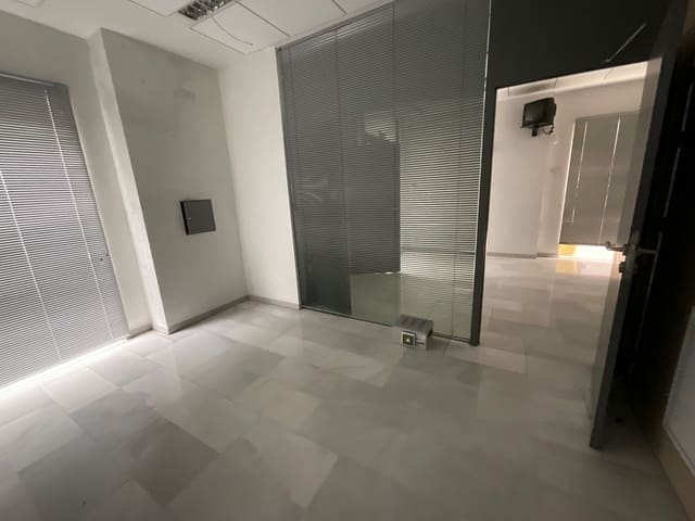 Kommersiell till salu i Archidona - 109 000 € (Ref: 9036343)