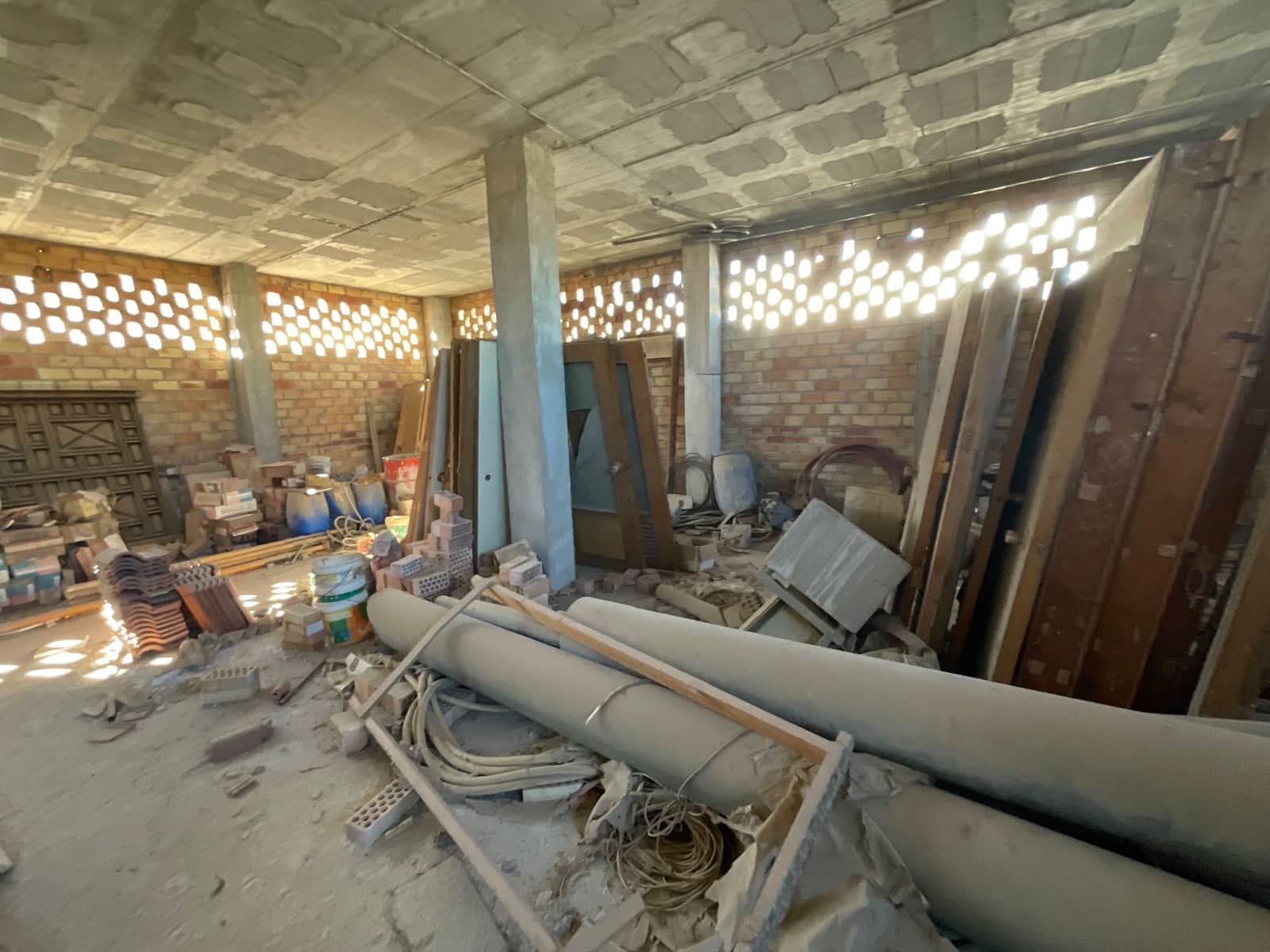 Erhverv til salg i Antequera - € 130.000 (Ref: 9036344)