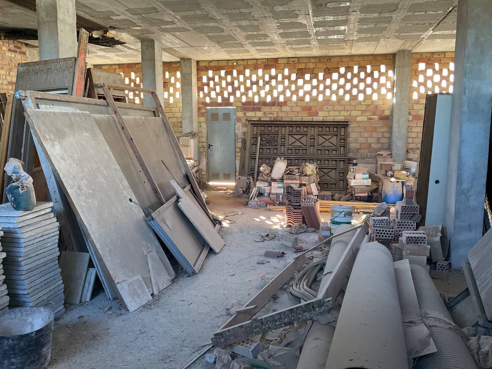 Erhverv til salg i Antequera - € 130.000 (Ref: 9036344)