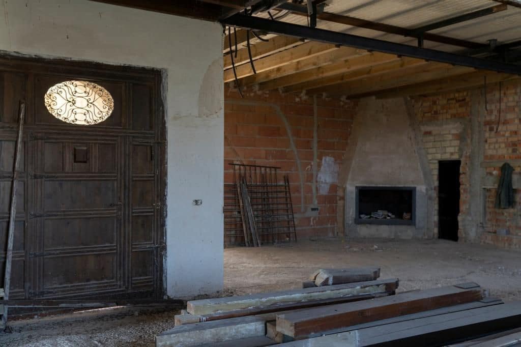 7 soveværelse Finca/Landehus til salg i Osuna med swimmingpool garage - € 2.000.000 (Ref: 9036350)