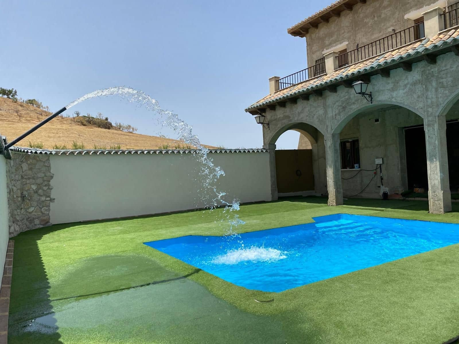 7 soveværelse Finca/Landehus til salg i Osuna med swimmingpool garage - € 2.000.000 (Ref: 9036350)