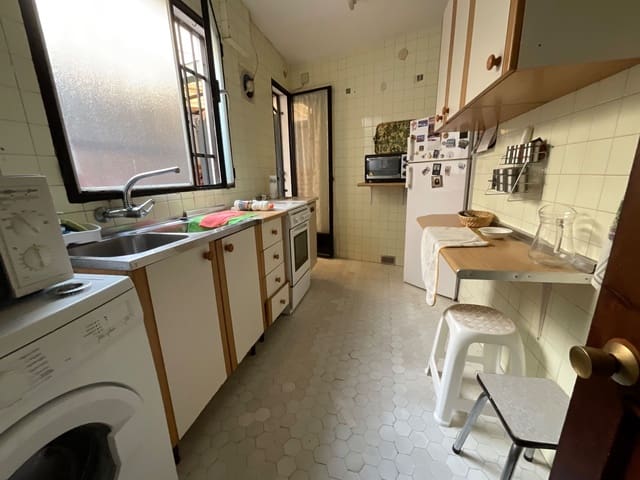 3 slaapkamer Flat te koop in Antequera - € 230.000 (Ref: 9036351)