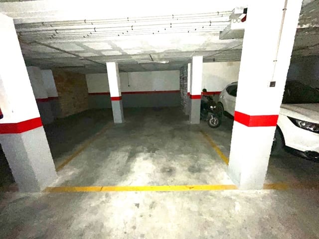 Garaż na sprzedaż w Antequera - 19 000 € (Ref: 9036353)