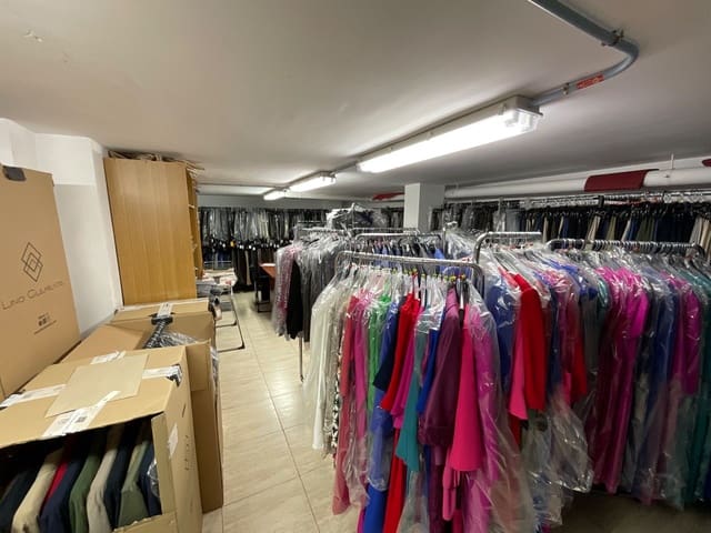 Erhverv til salg i Antequera - € 250.000 (Ref: 9036354)