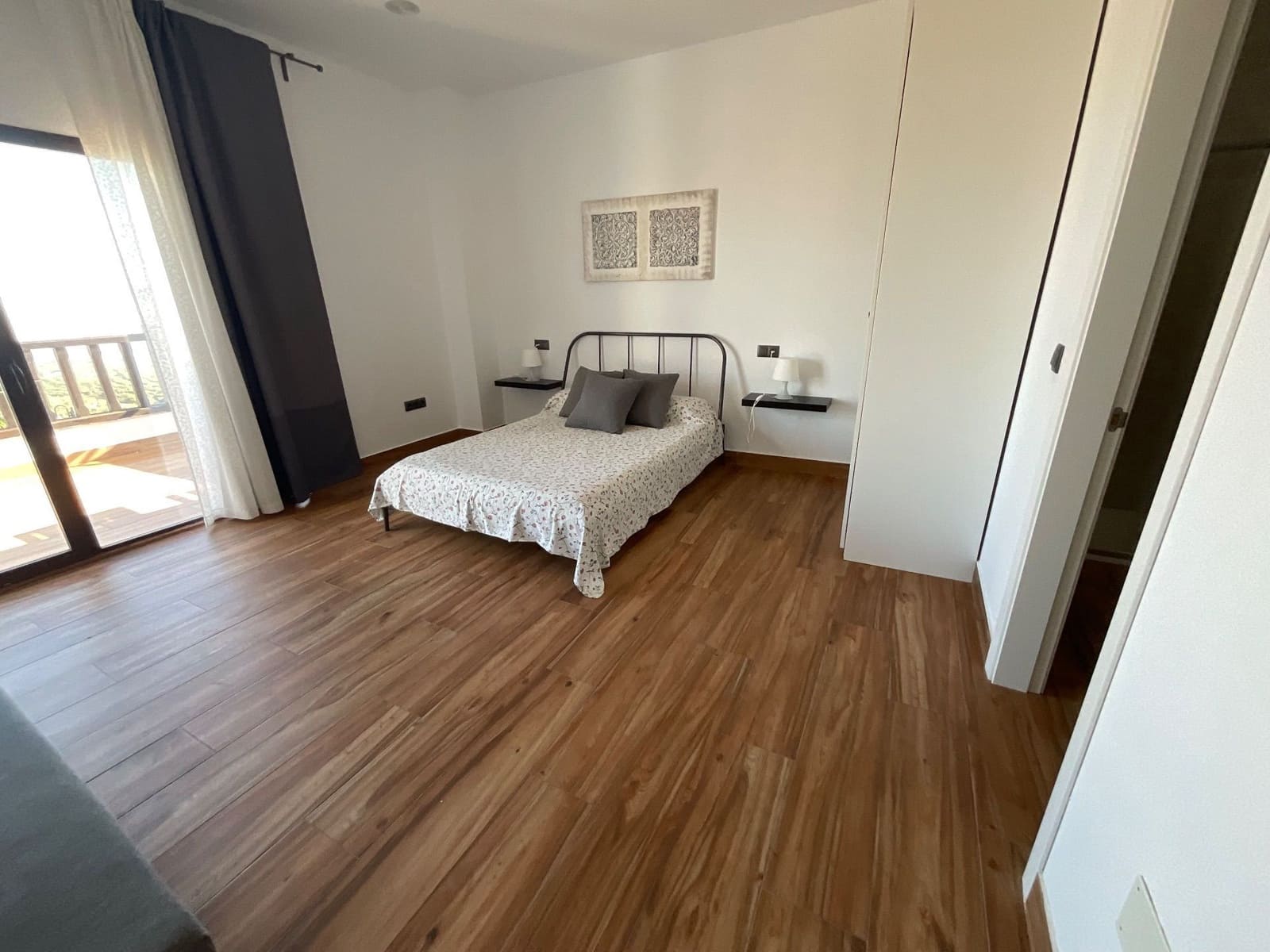 6 soveværelse Villa til leje i Antequera - € 3.000 (Ref: 9036356)