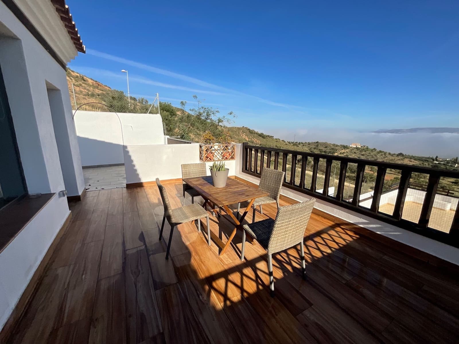 6 soveværelse Villa til leje i Antequera - € 3.000 (Ref: 9036356)