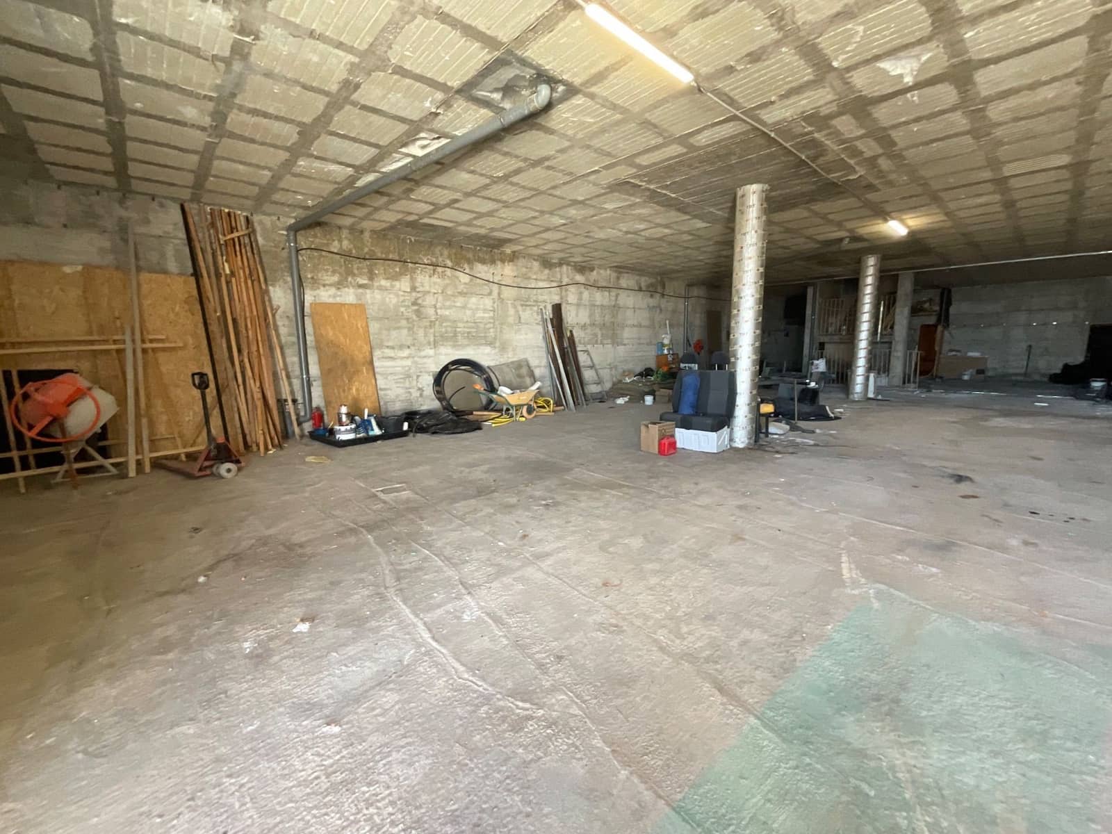 6 soveværelse Villa til leje i Antequera - € 3.000 (Ref: 9036356)