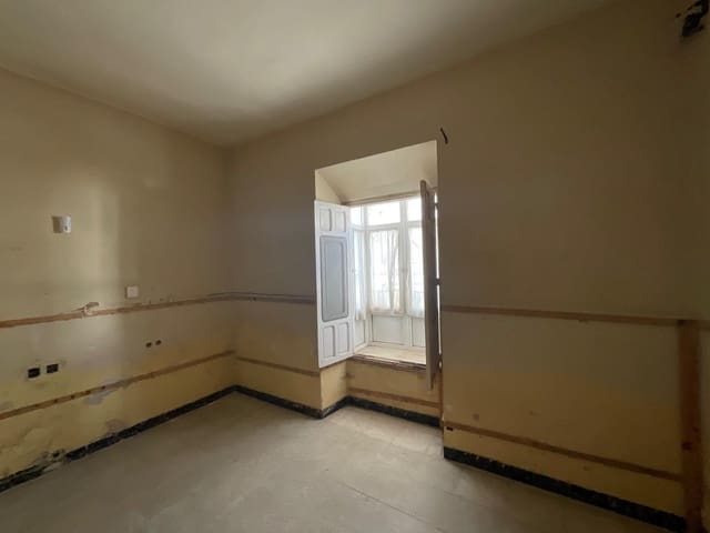 3 soveværelse Villa til salg i Campillos - € 82.000 (Ref: 9036359)