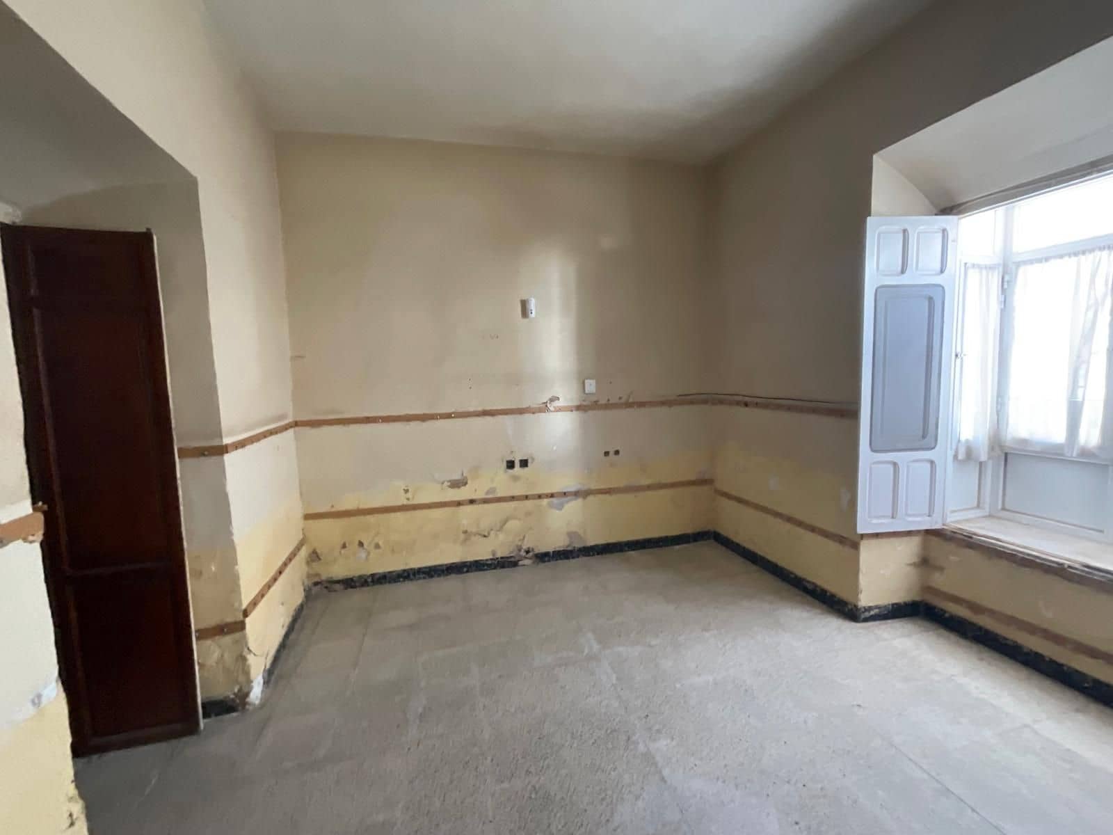 3 soveværelse Villa til salg i Campillos - € 82.000 (Ref: 9036359)